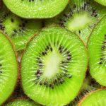 Benefits of Kiwi : किवी खाल्ल्यामुळे बद्धकोष्ठतेची समस्या होईल दूर… जाणून घ्या आरोग्यदायी फायदे